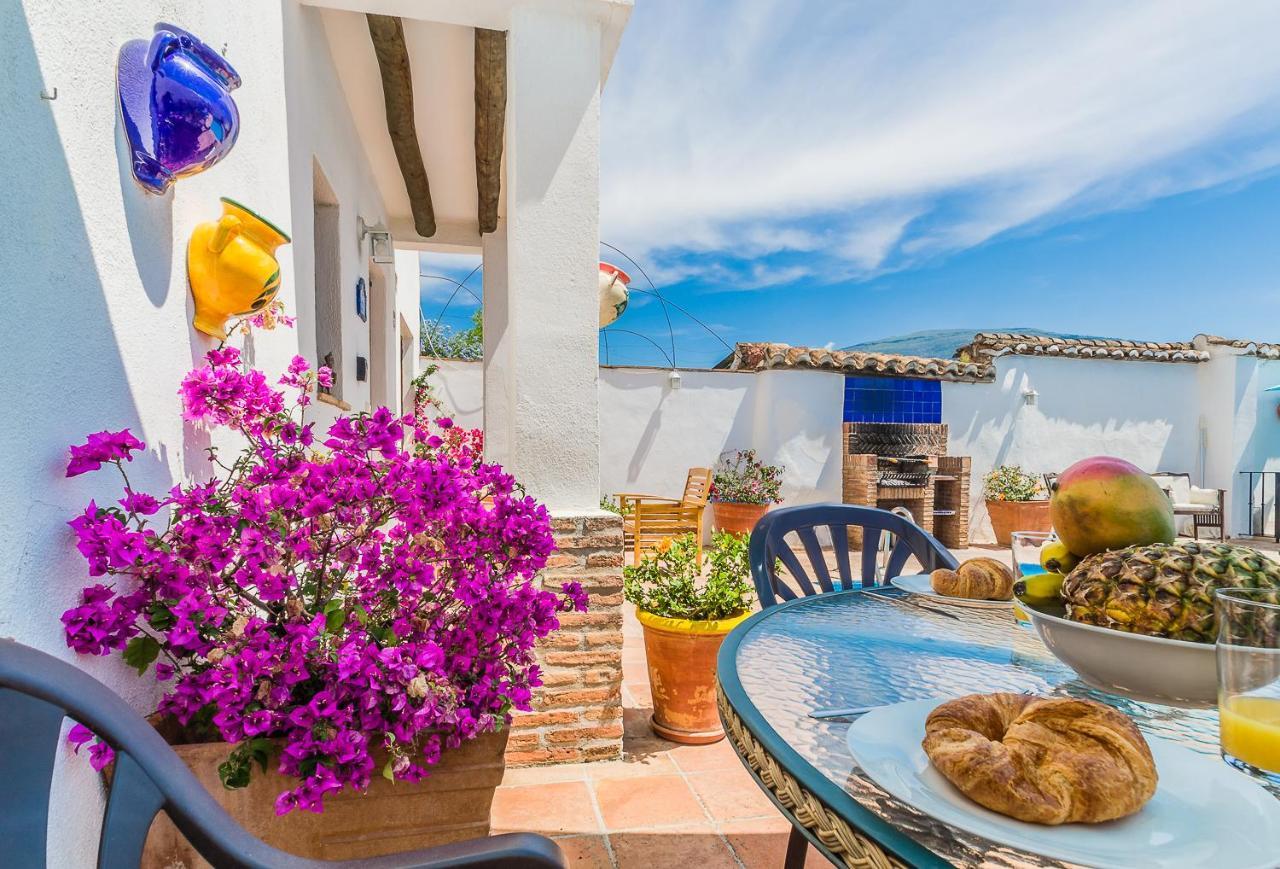 Casa Sol - Traditional Village House With Pool And View Pinos del Valle Kültér fotó