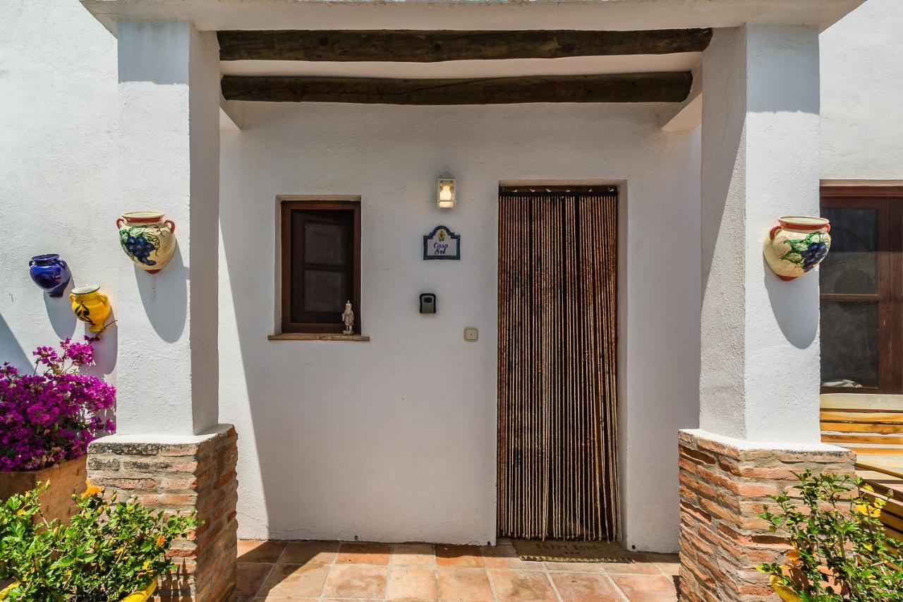 Casa Sol - Traditional Village House With Pool And View Pinos del Valle Kültér fotó